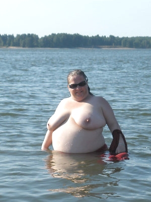 Big titted nudist mature plumpers in water - Chubby Naturists